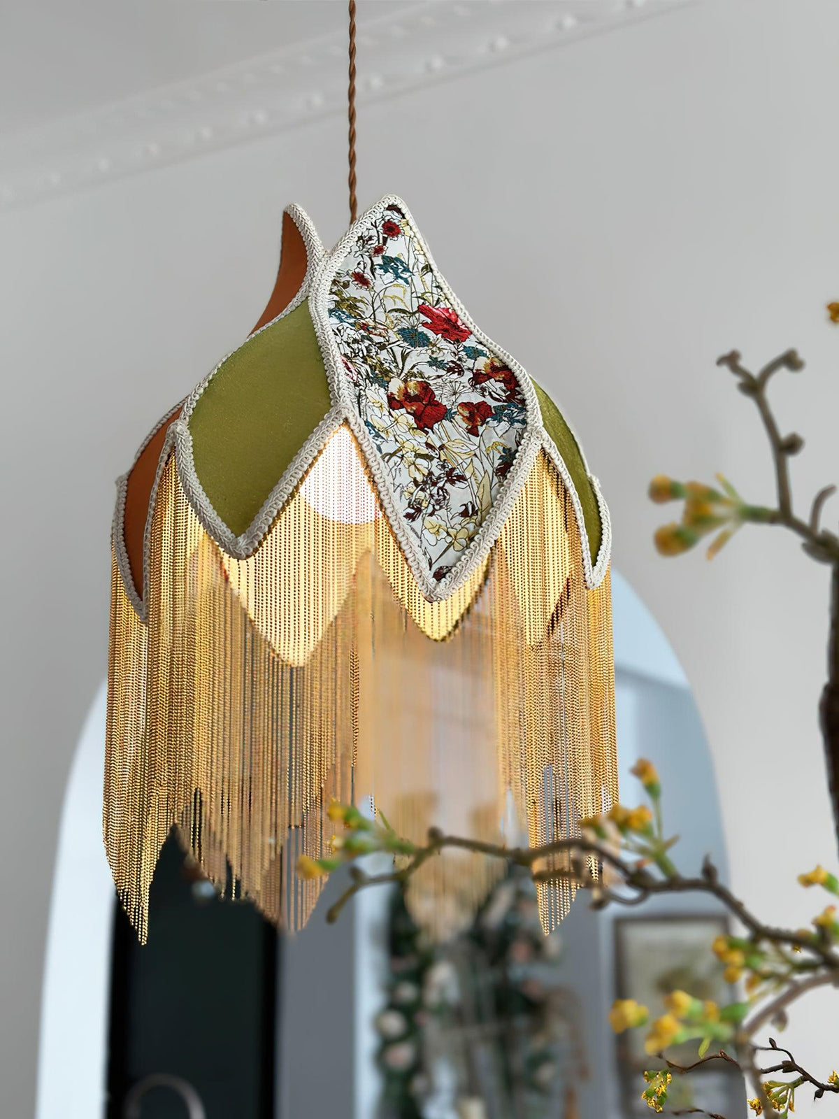 Yolvin Unikalna lampa wisząca z frędzlami