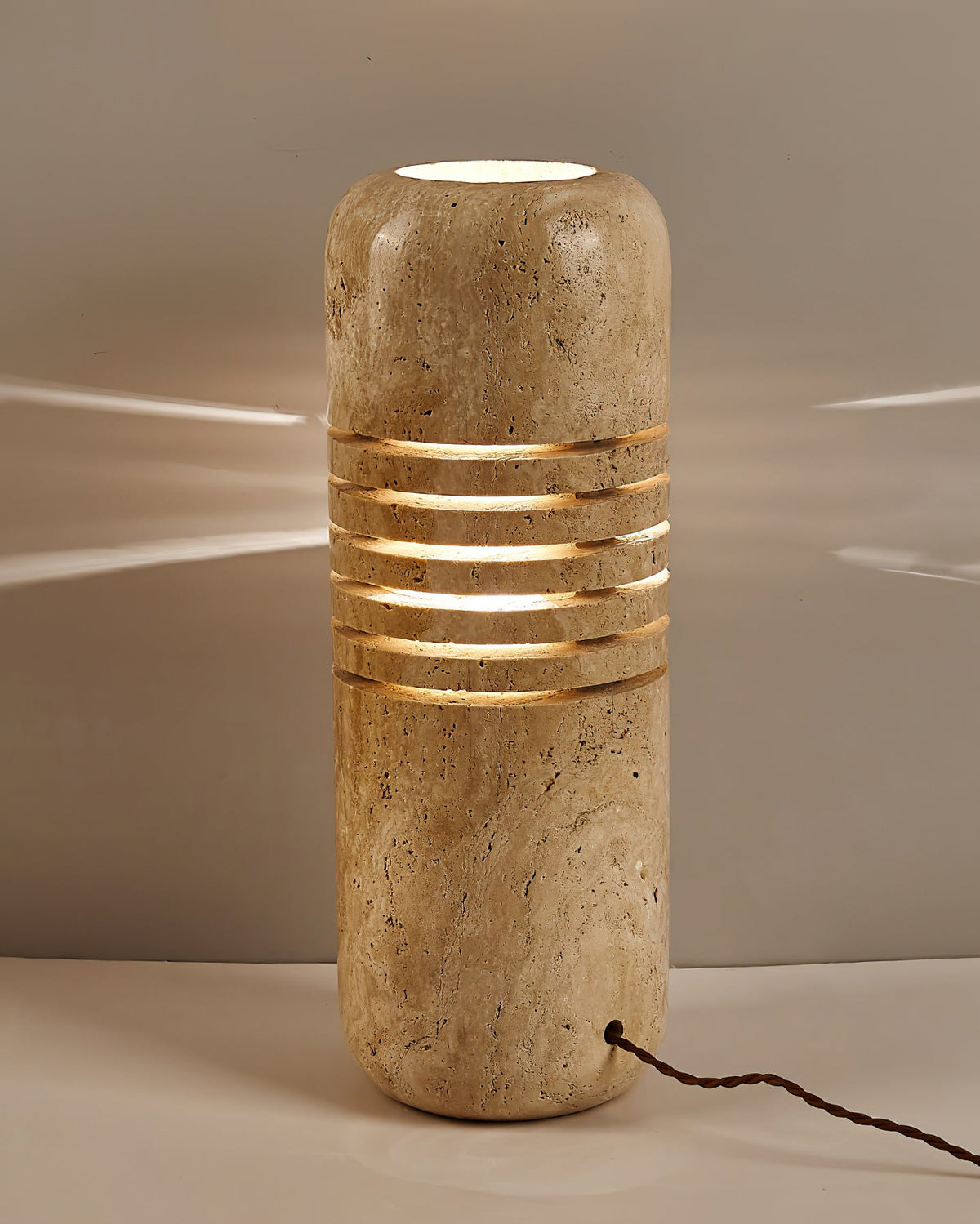 Lampa stołowa cylindryczna z tawerninu Aursolila