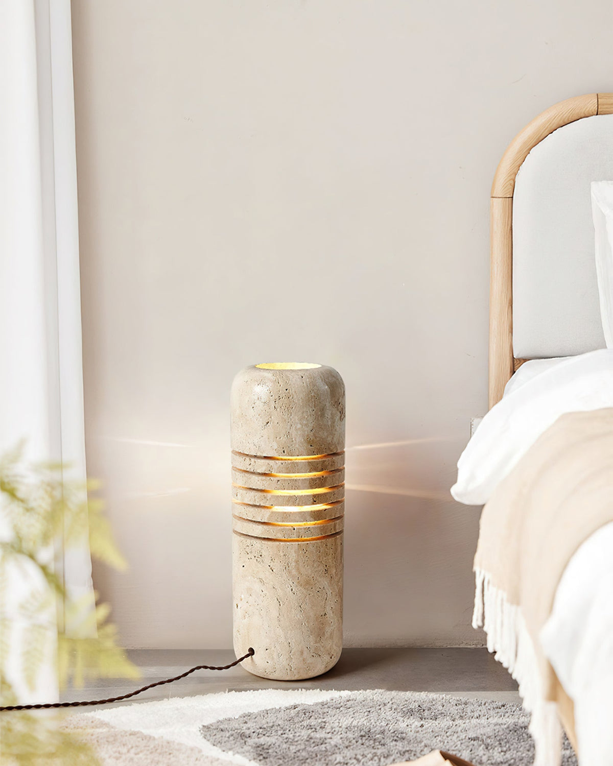 Lampa stołowa cylindryczna z tawerninu Aursolila