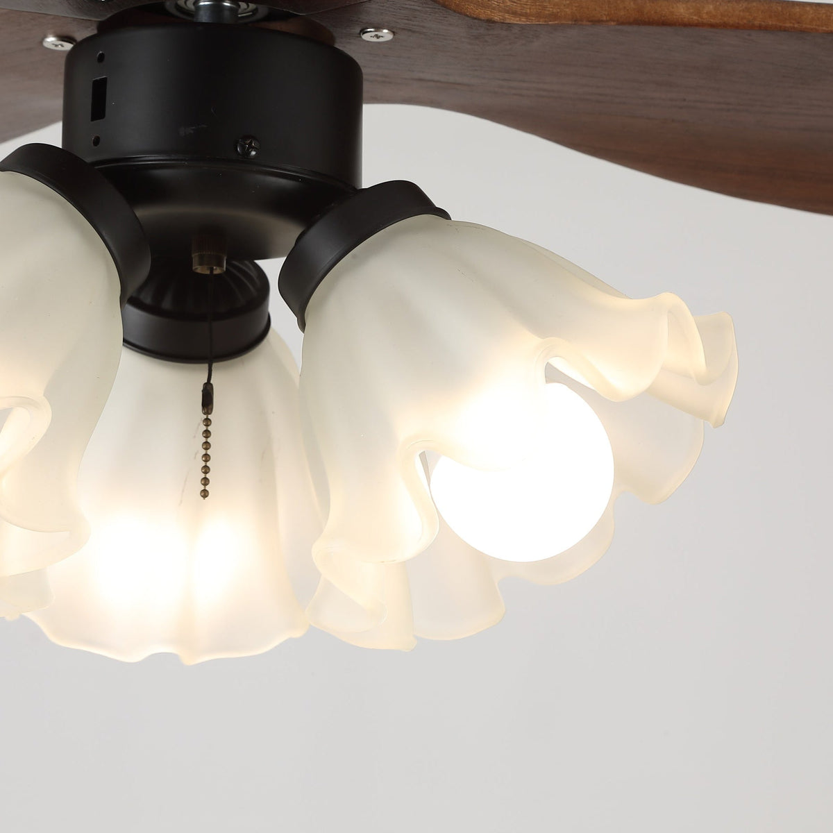 Novrik Air lampa sufitowa z wentylatorem