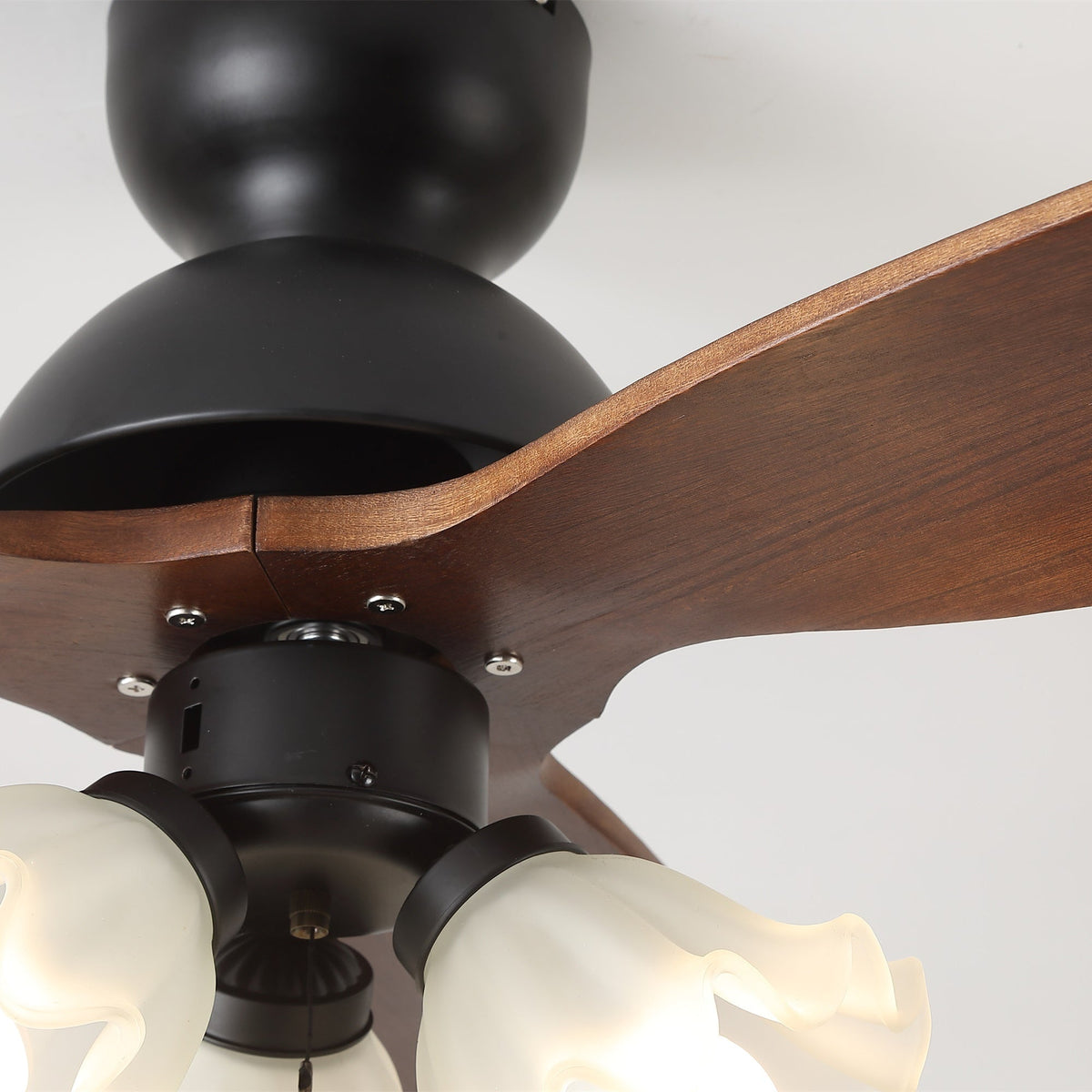 Novrik Air lampa sufitowa z wentylatorem