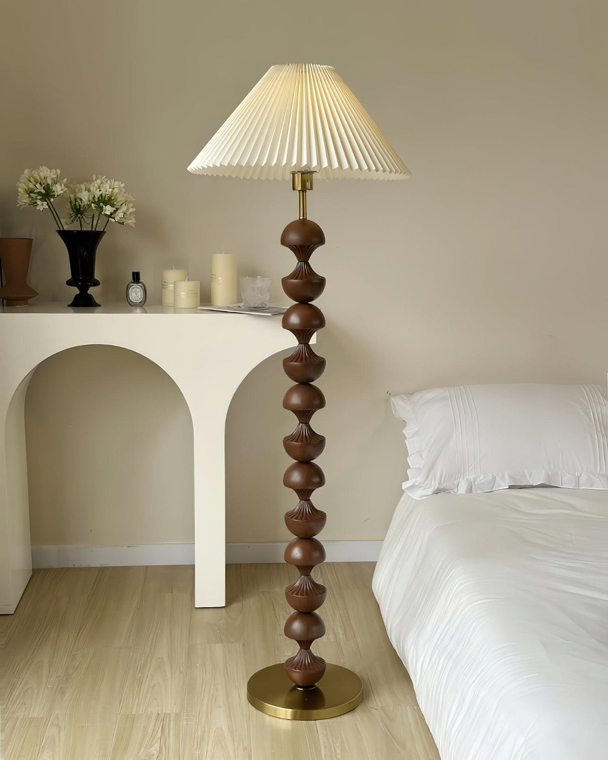 Bobbin lampa stojąca