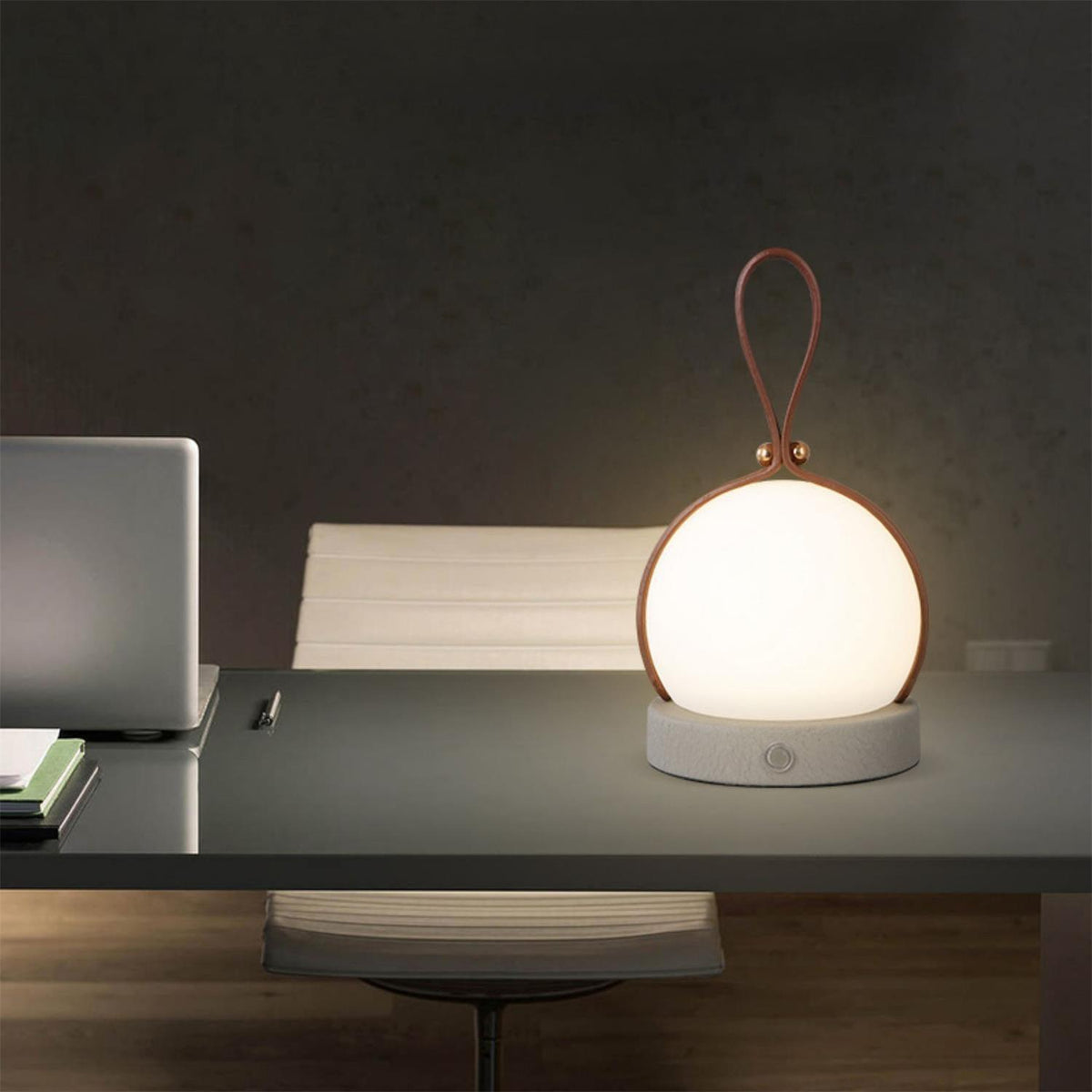 Wernis lampa stołowa ze skóry imitacji