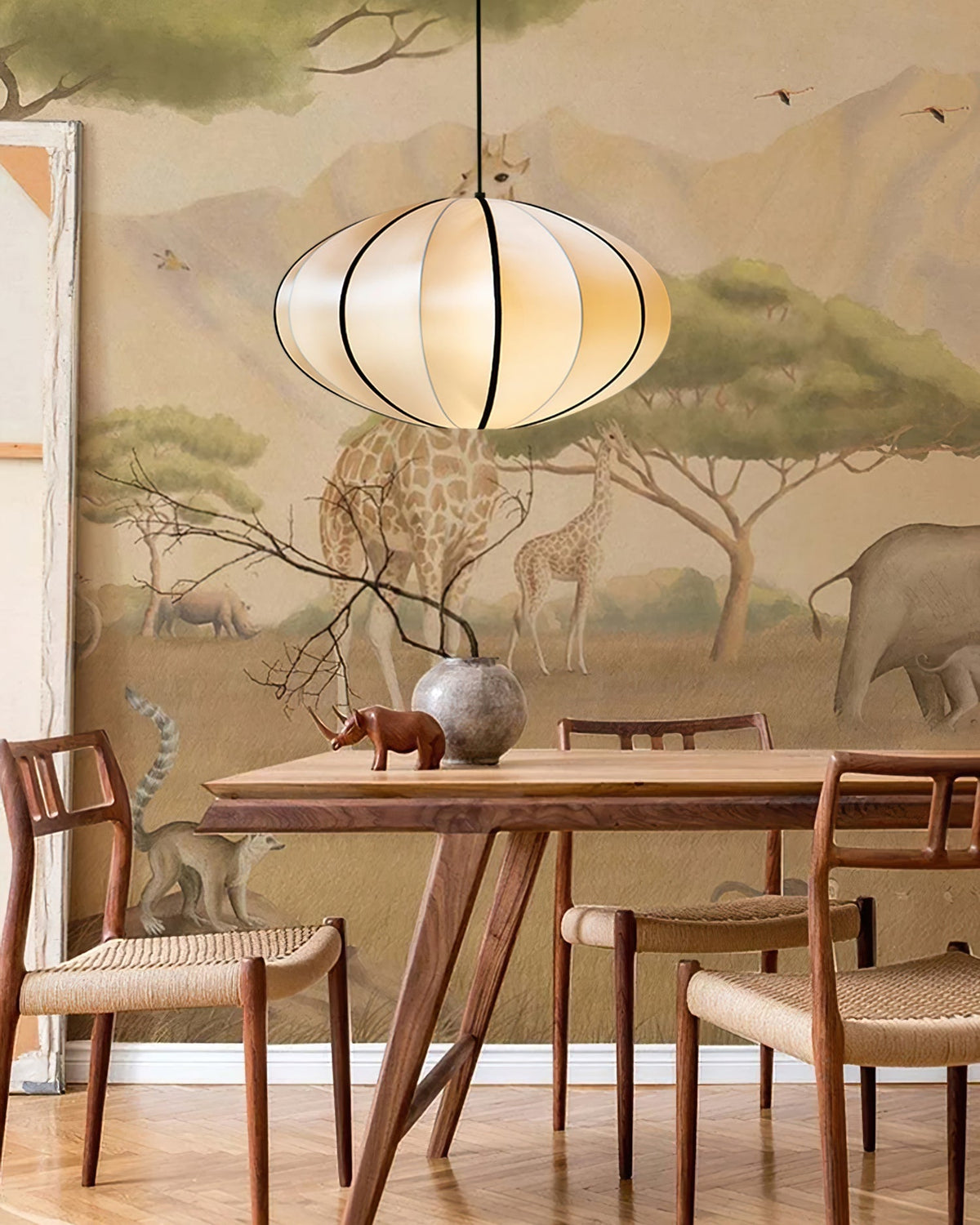 Inez wisząca lampa stołowa z płótna o nowoczesnym designie