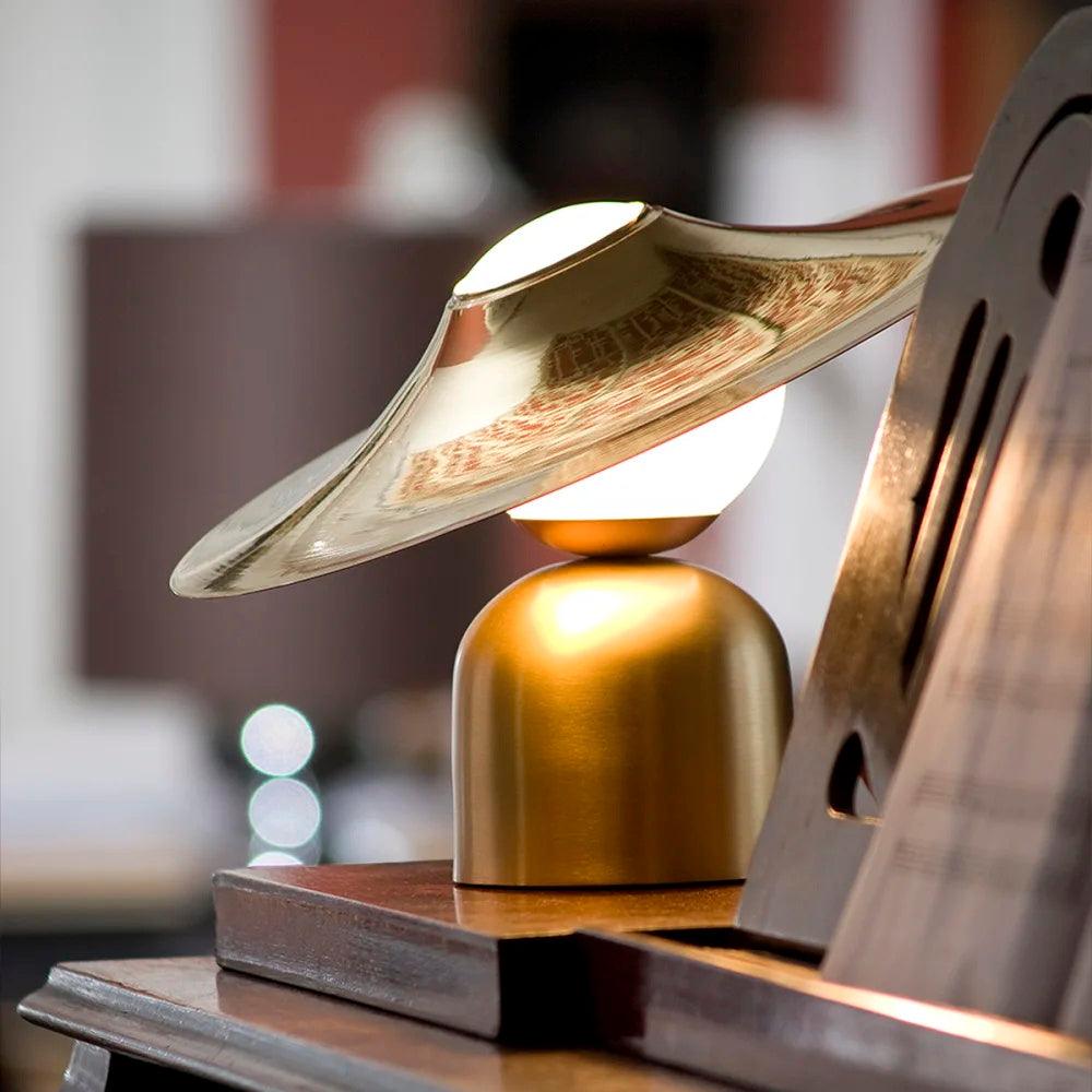 Lampa stołowa Italon Luxe ze złotej miedzionikielu