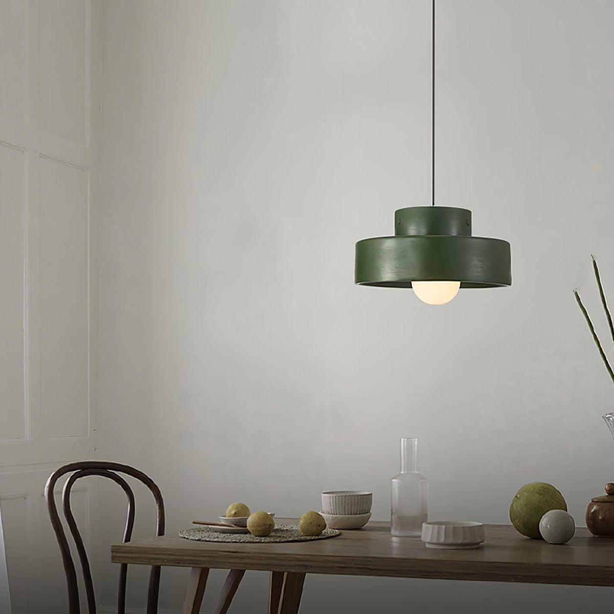 Calen lampa wisząca z podwójnymi warstwami żywicy