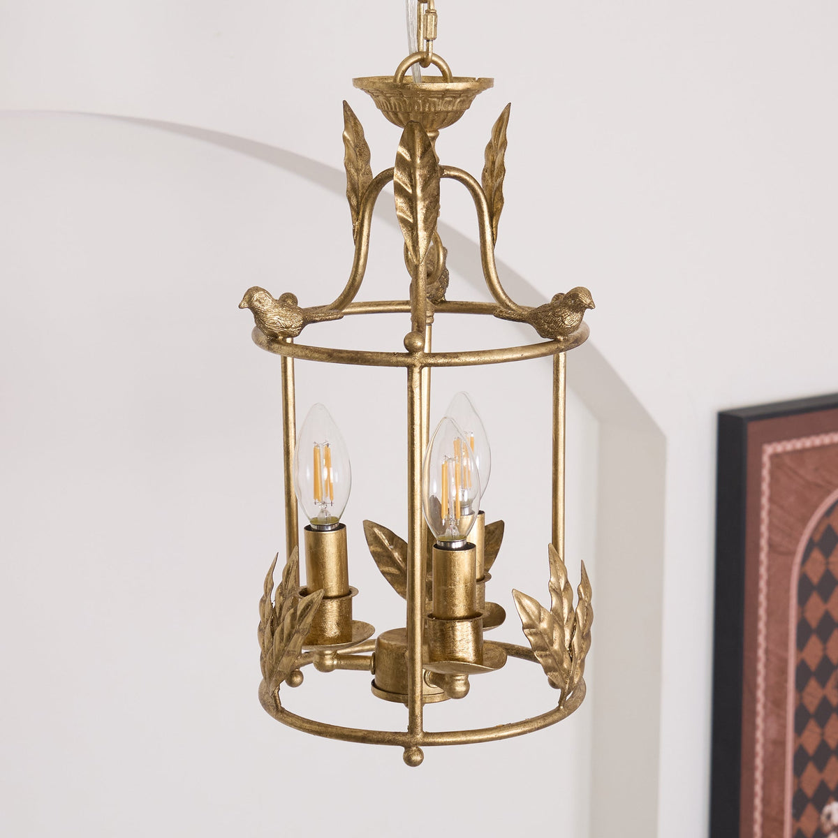 Lampa wisząca w kształcie latarni Sova w stylu barokowym