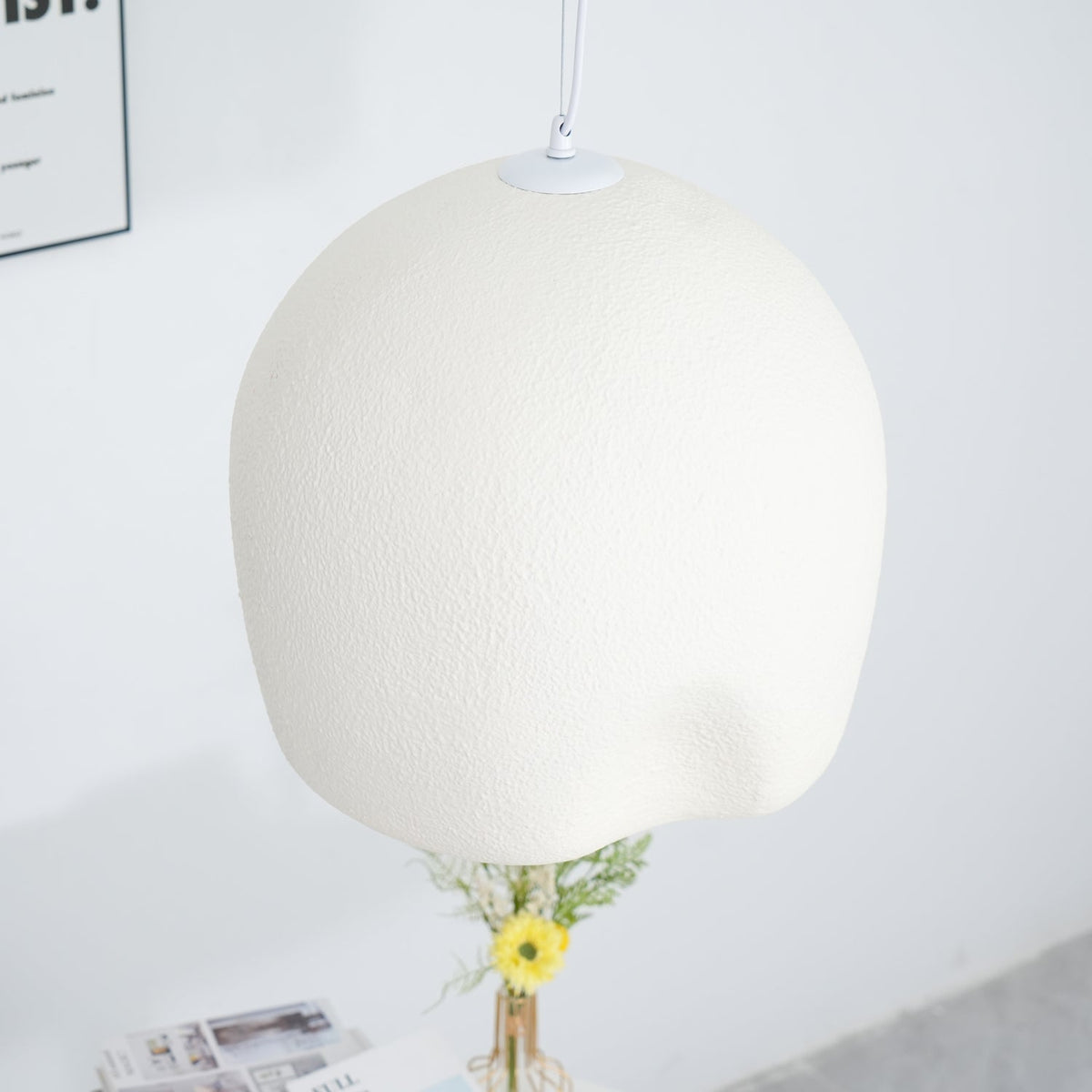 Nuo lampa wisząca z gipsu kulista kopuła styl wabi sabi