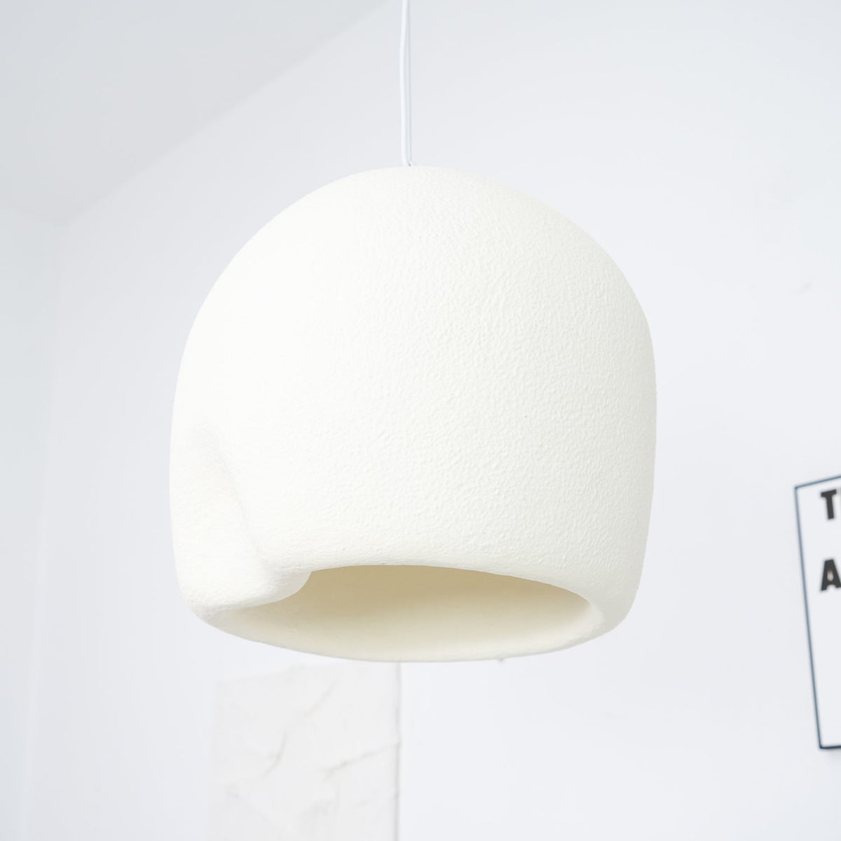 Nuo lampa wisząca z gipsu kulista kopuła styl wabi sabi