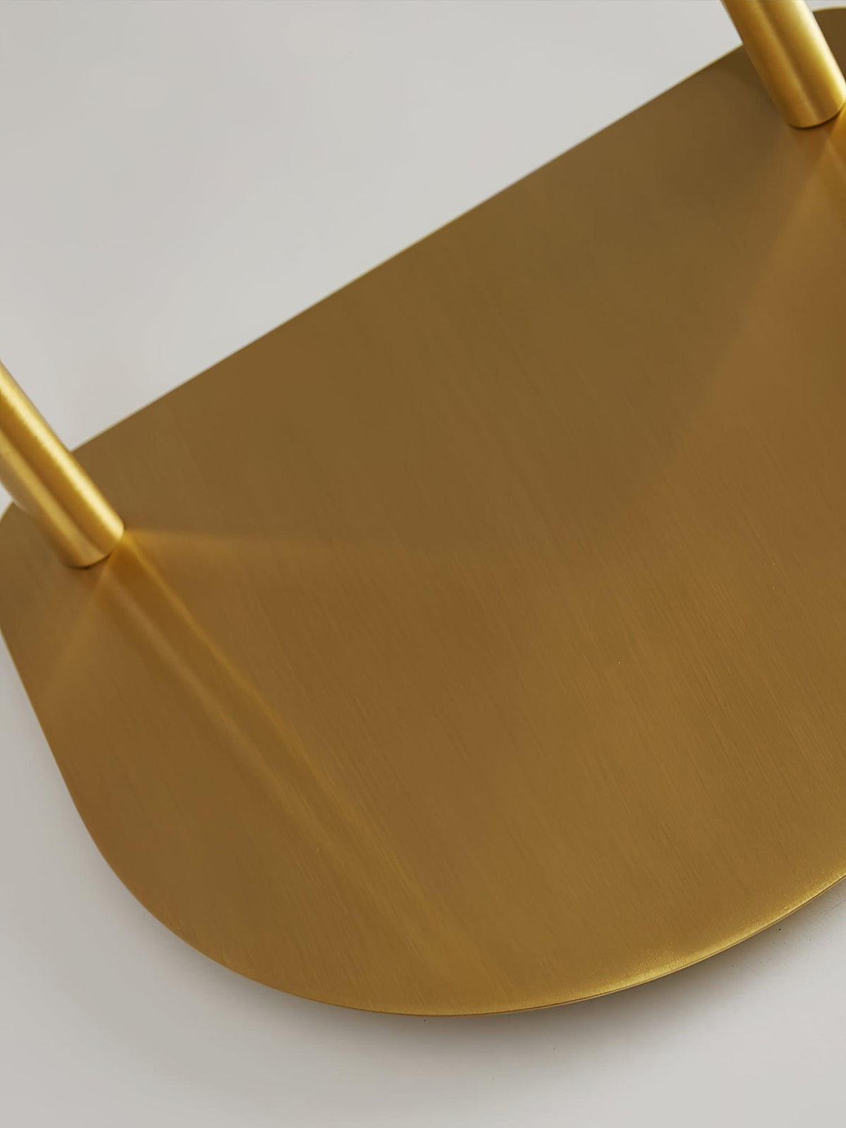 Rivarette minimalistyczna lampa stołowa