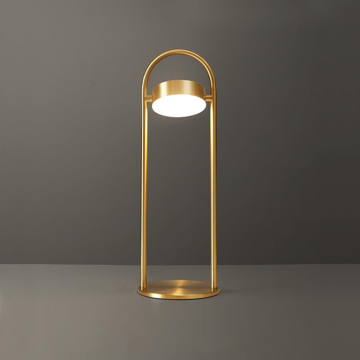 Rivarette minimalistyczna lampa stołowa