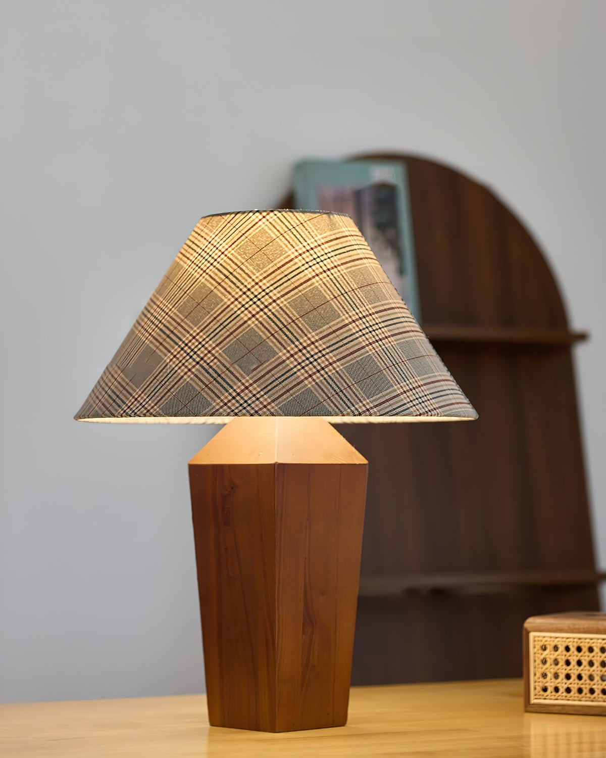 Reniniella lampa stołowa