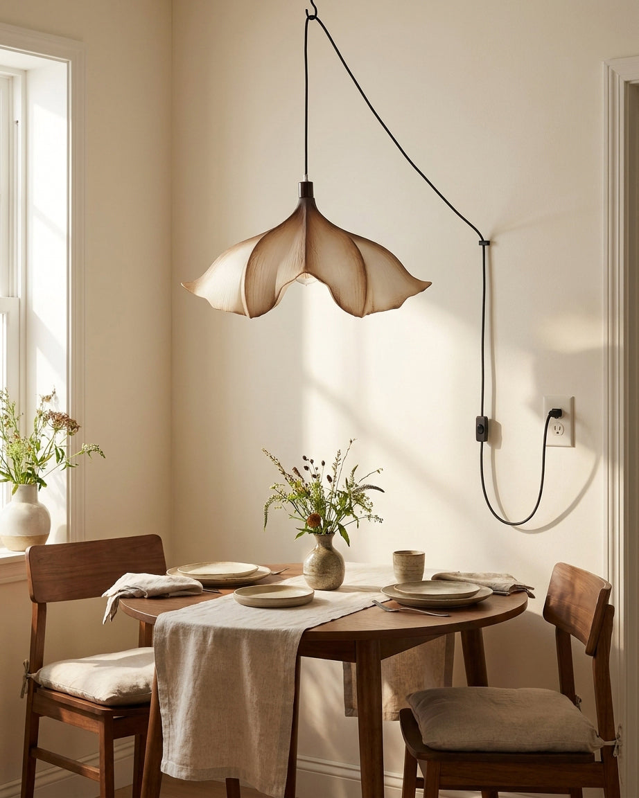Lampa wisząca Siren z wtyczką