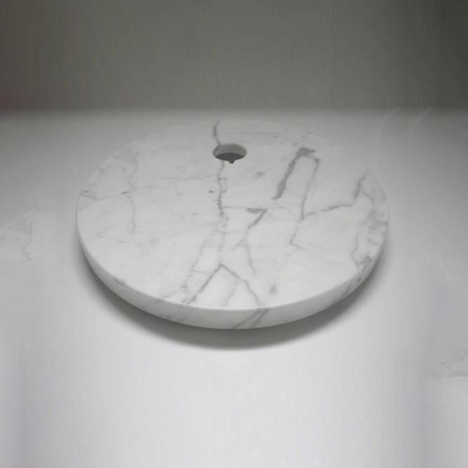 Nell minimalistyczna lampa stojąca