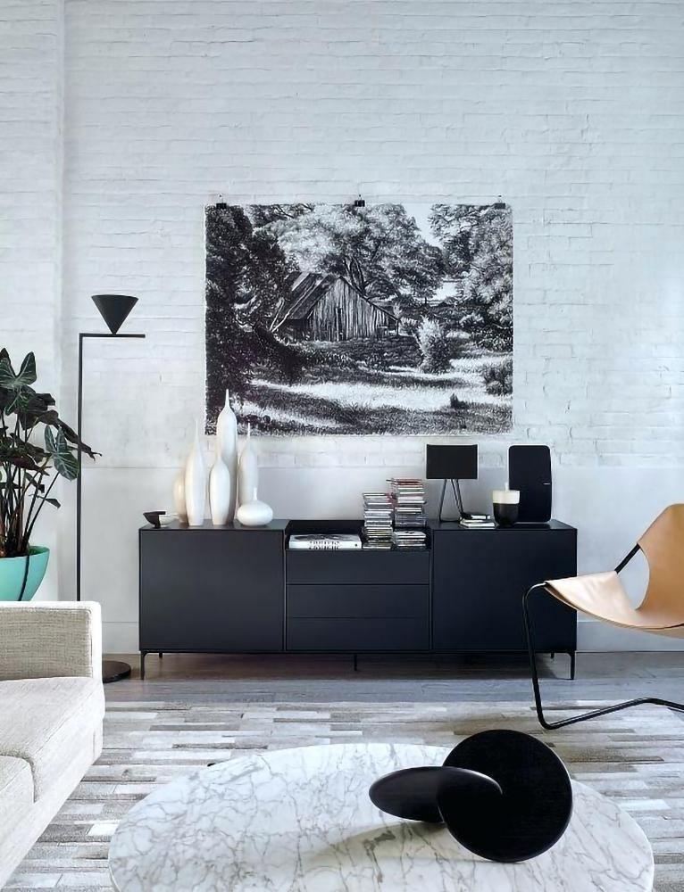 Nell minimalistyczna lampa stojąca