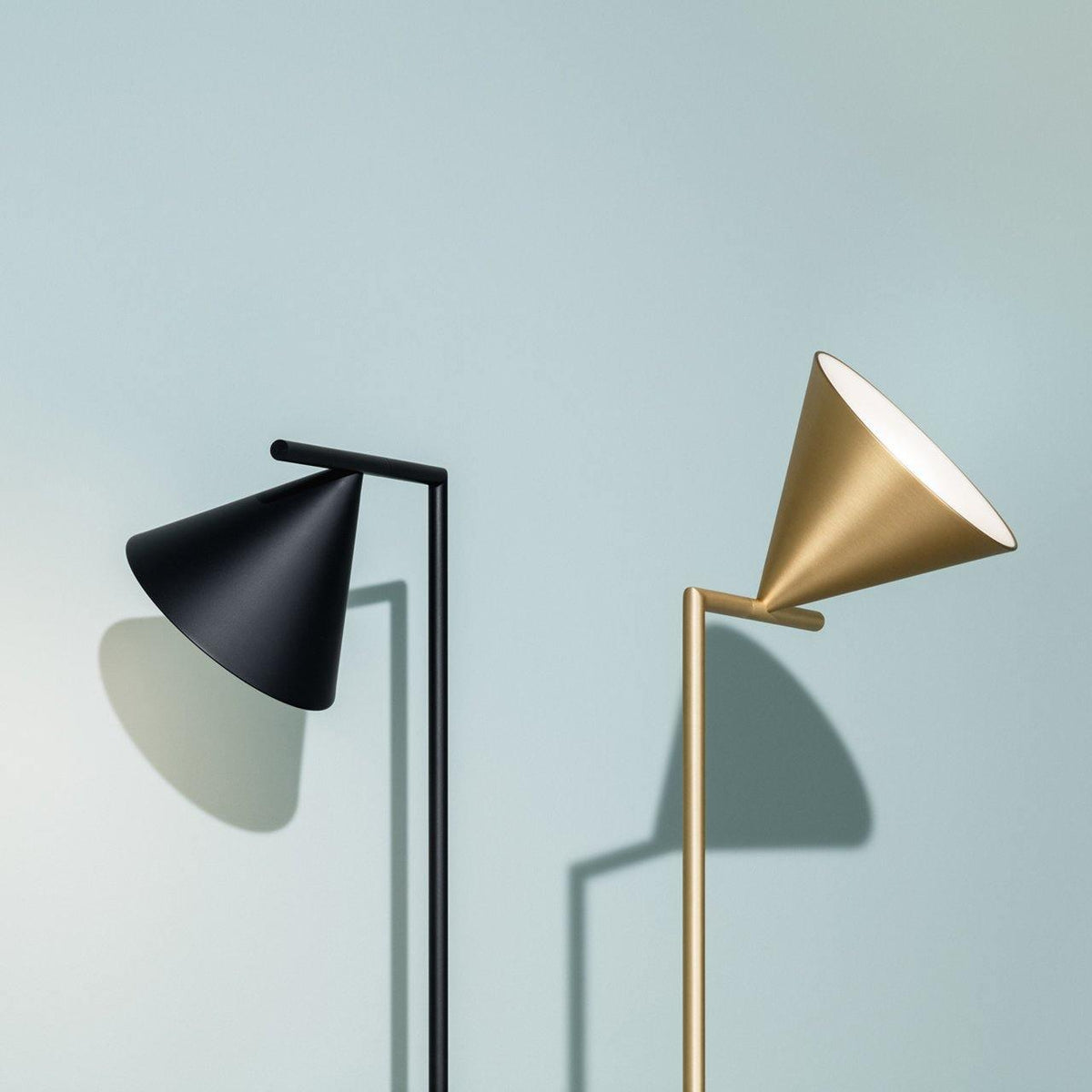 Nell minimalistyczna lampa stojąca