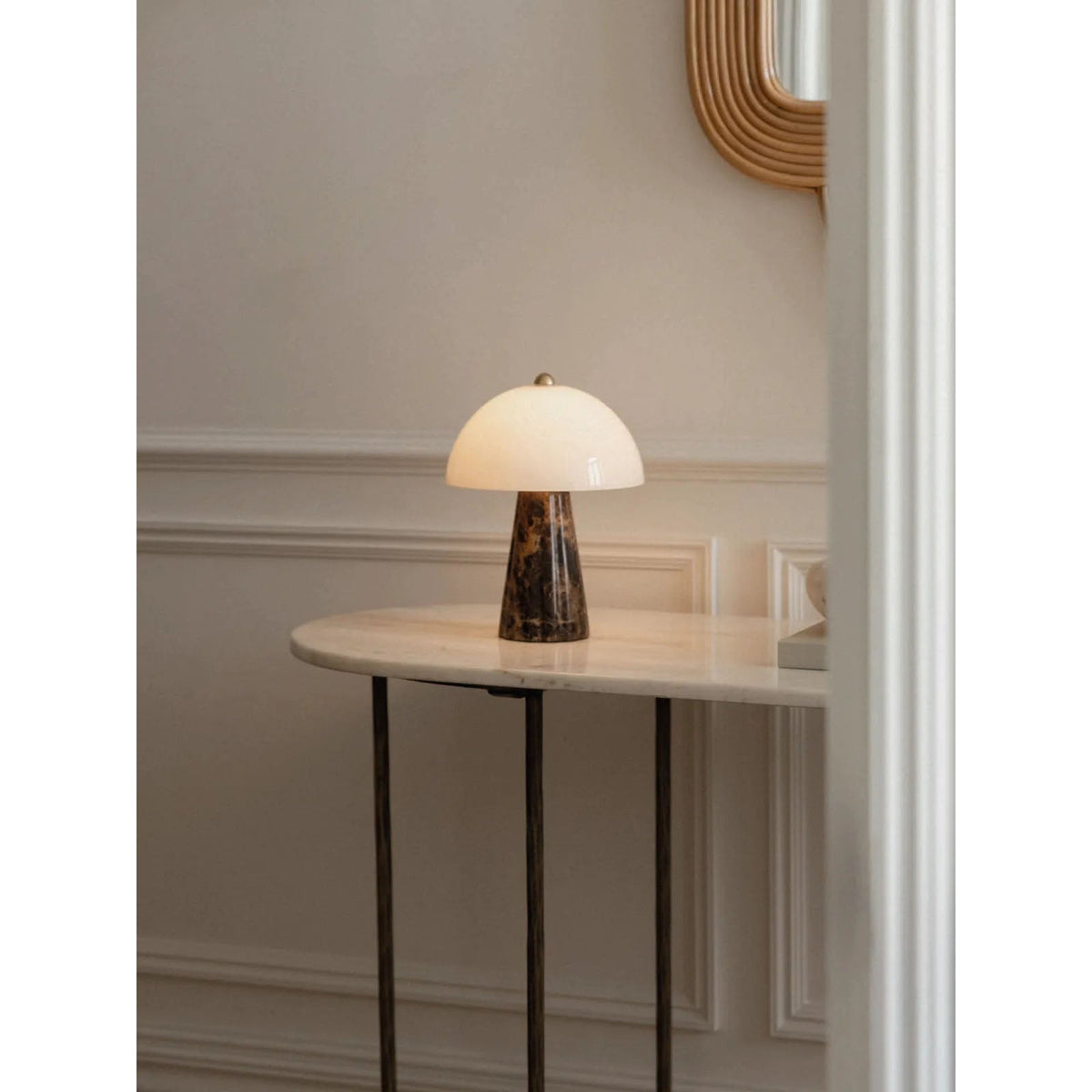 Carme lampa stołowa