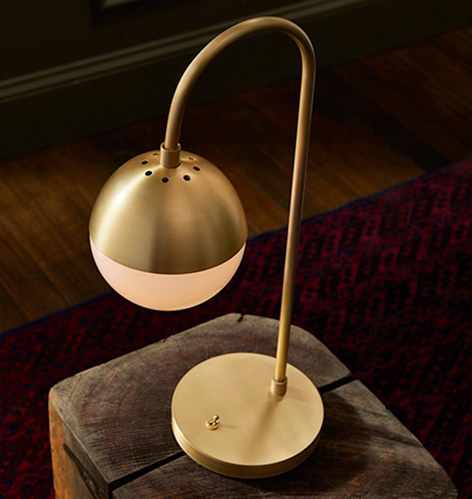Irenas lampa stołowa w stylu luxury