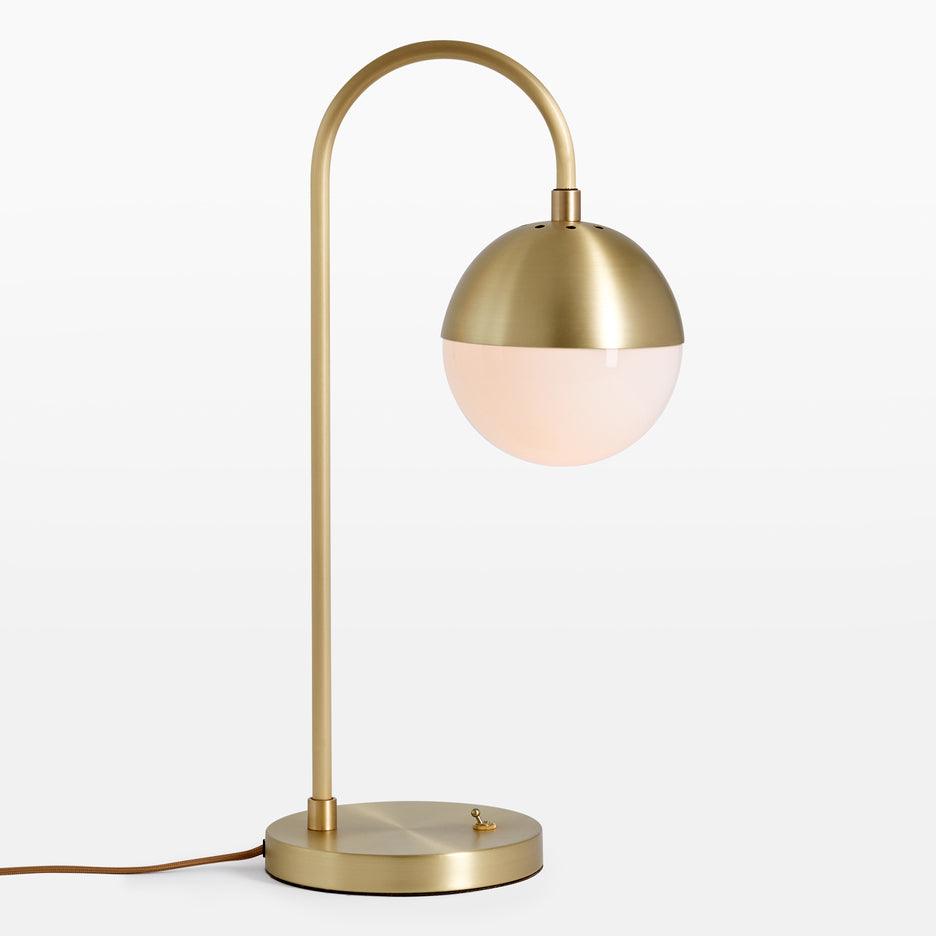 Irenas lampa stołowa w stylu luxury