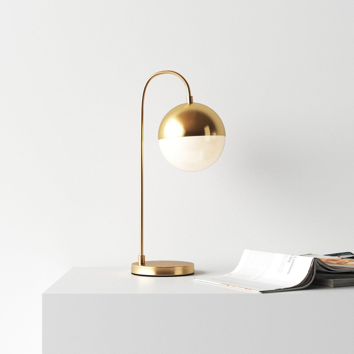 Irenas lampa stołowa w stylu luxury