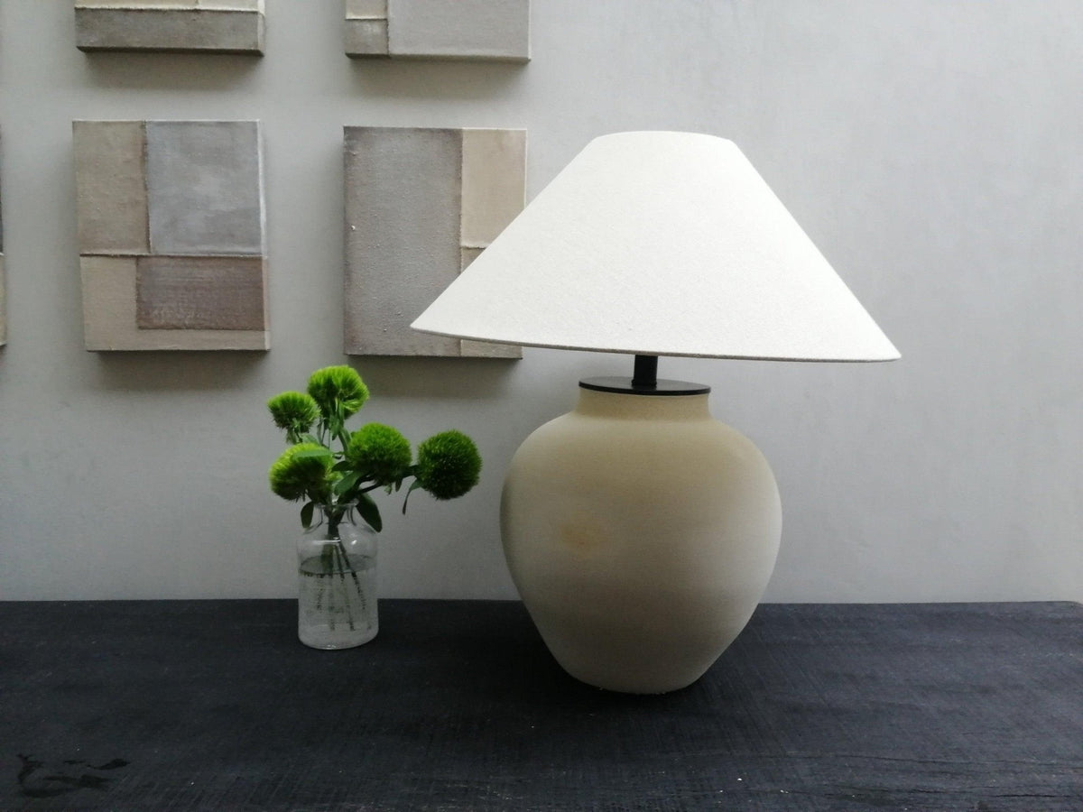 Lumian rustykalna lampa stołowa ze szkła ceramicznego