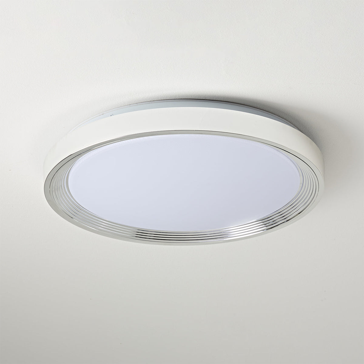 Cielum lampa sufitowa z metalu