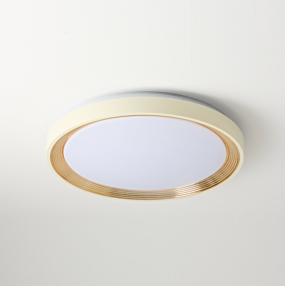 Cielum lampa sufitowa z metalu