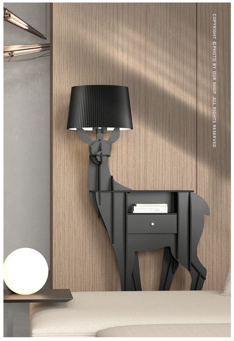 Cervus głęboka lampa stojąca