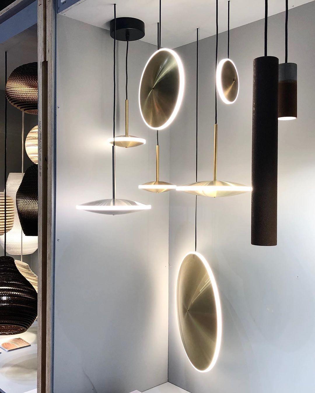 Uvenisra nowoczesna minimalistyczna lampa wisząca w kształcie talerza