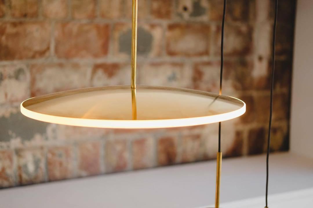 Uvenisra nowoczesna minimalistyczna lampa wisząca w kształcie talerza
