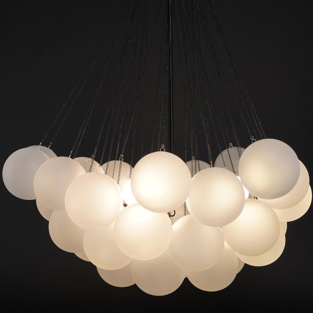 Eiririra żyrandol Bubble ze szkła matowego