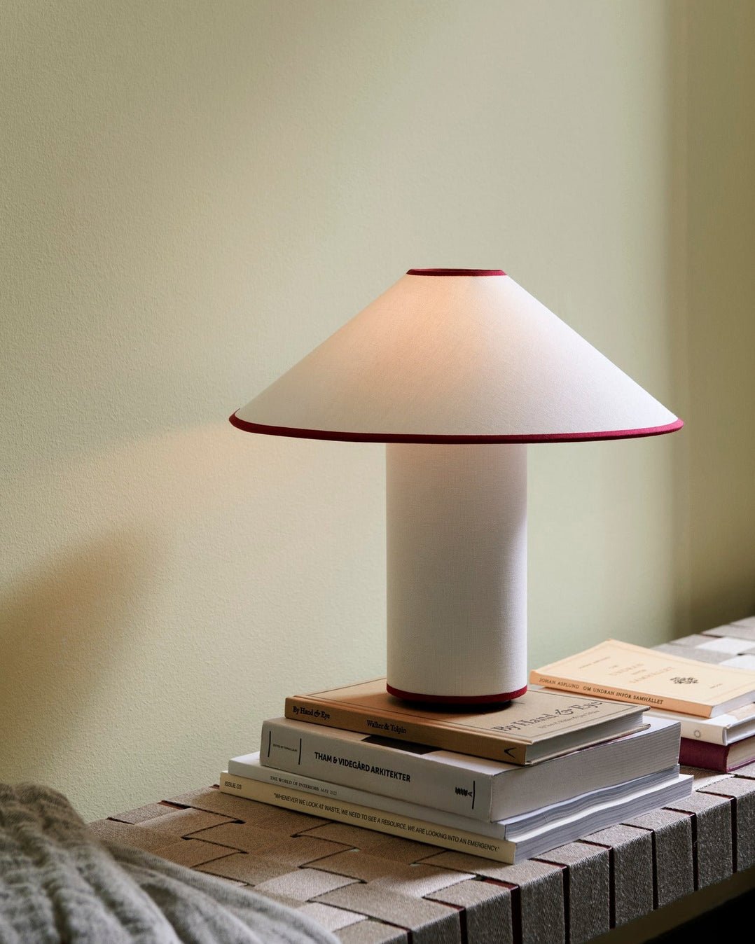 Maddy minimalistyczna lampa stołowa