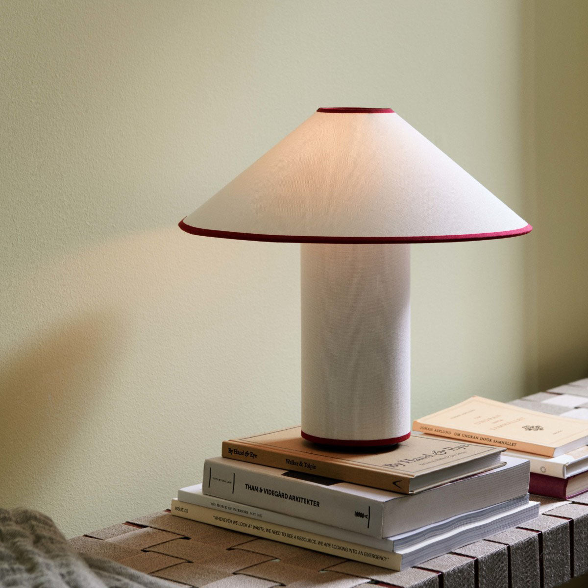 Maddy minimalistyczna lampa stołowa