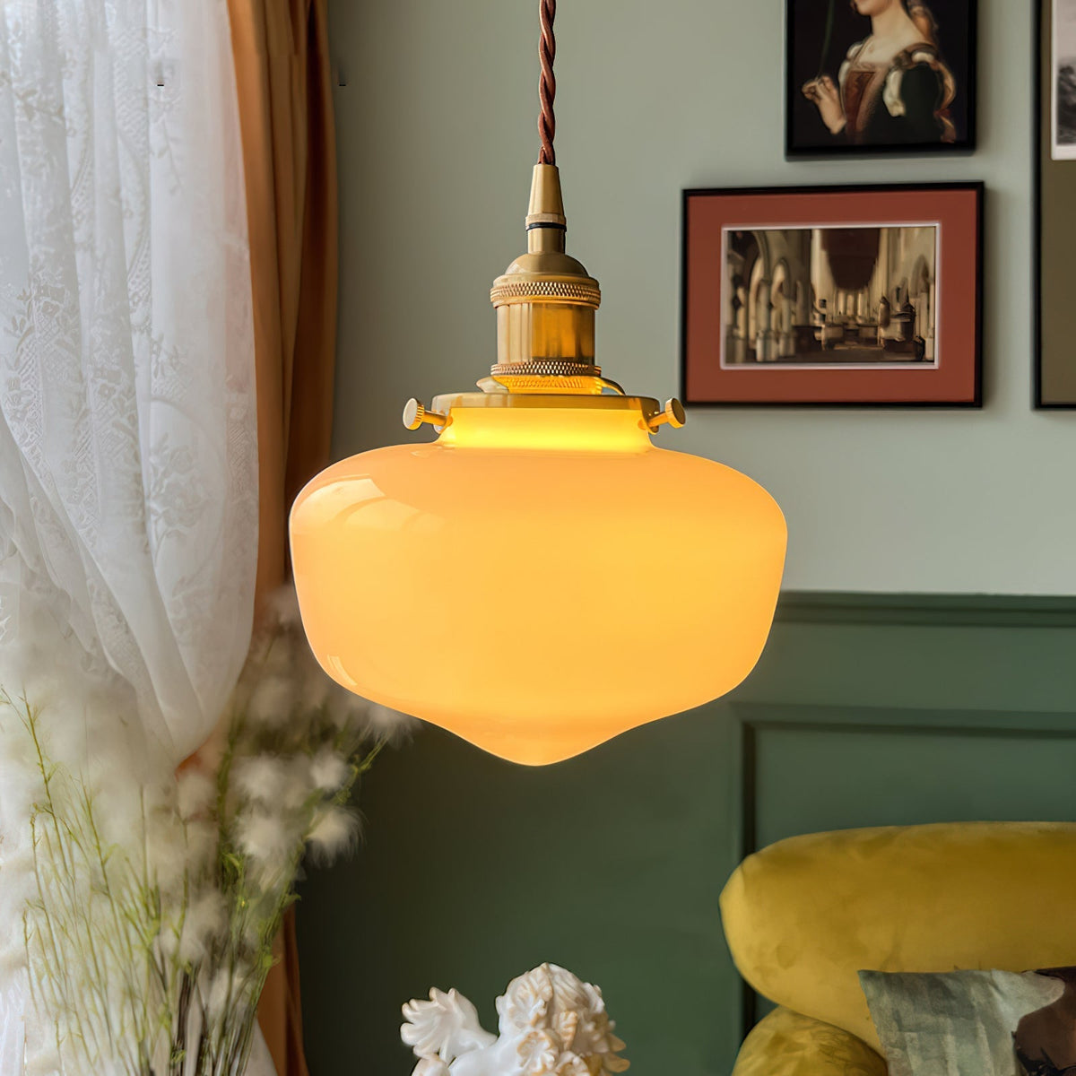 Lampa wisząca Droplet z miedzi i szkła mlecznego