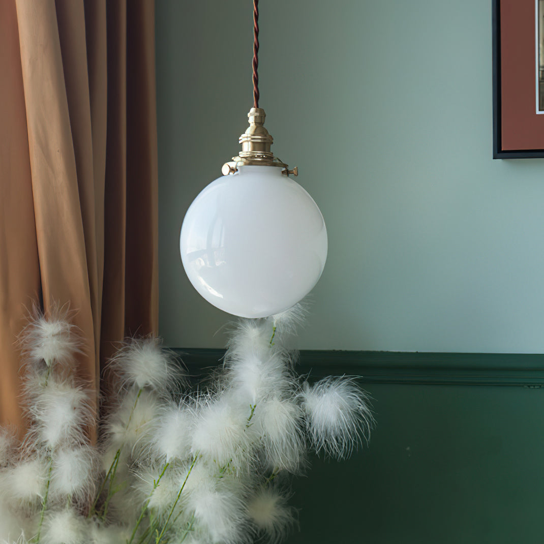 Lampa wisząca Droplet z miedzi i szkła mlecznego