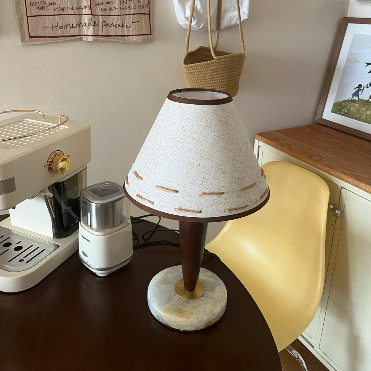 Taylor Vintage lampa stołowa z płótna