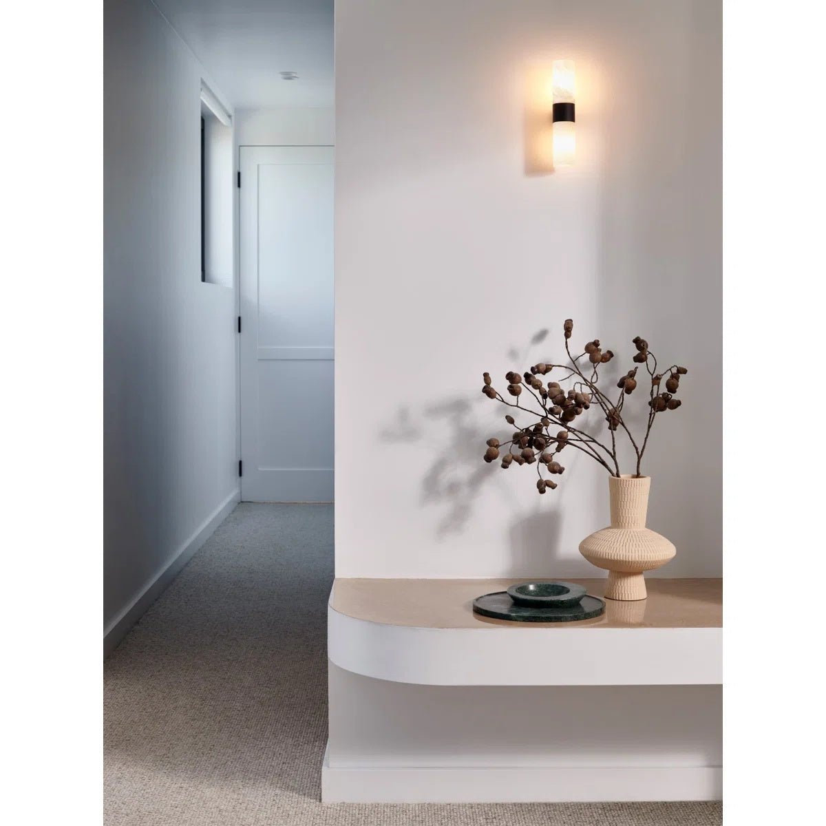 Alight Alabaster kinkiet