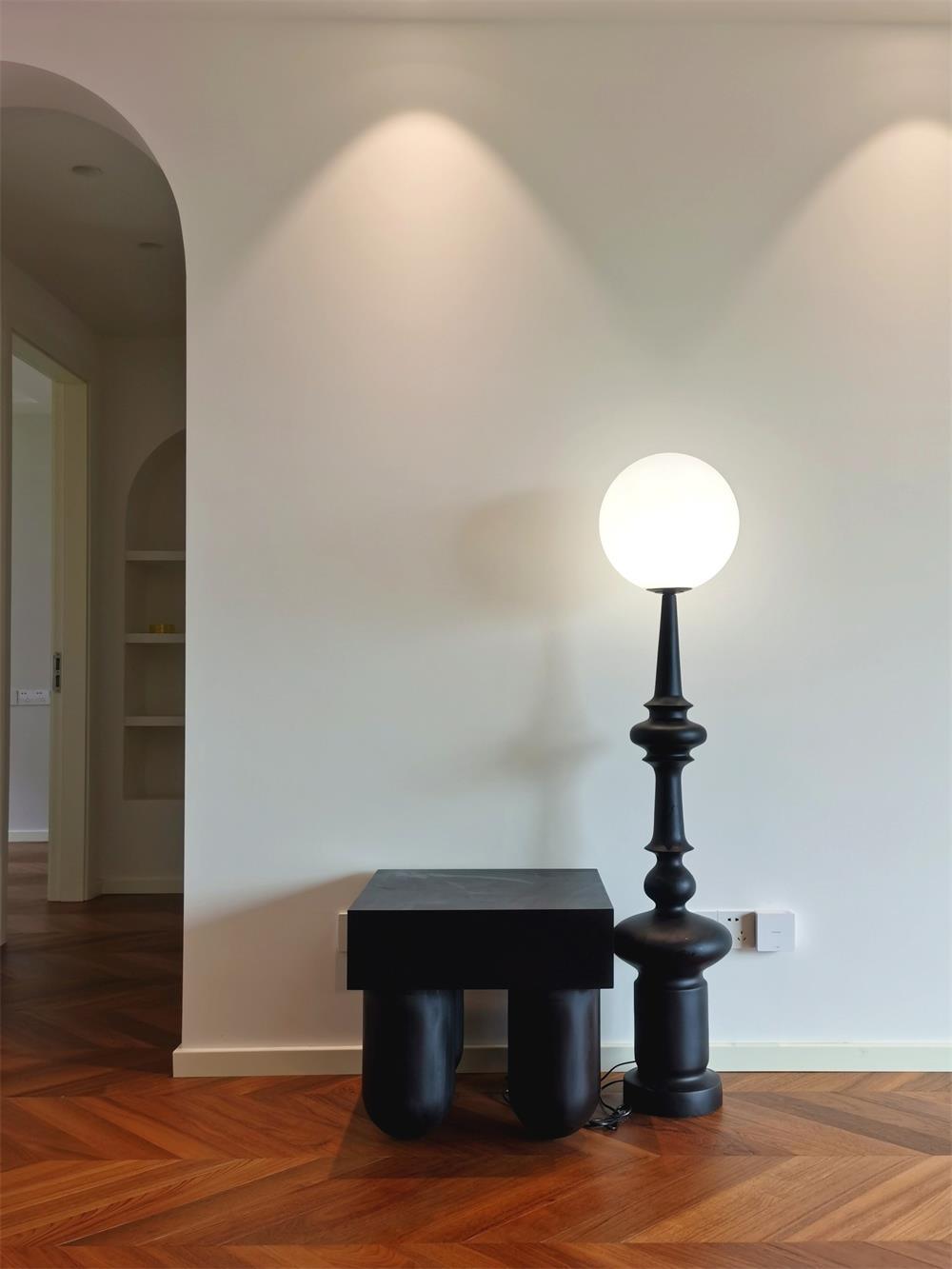 Riroxen zewnętrzna lampa stojąca Roman Column