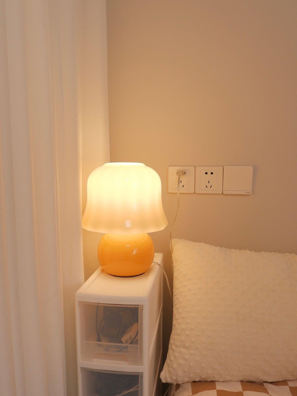 Holg ceramiczna lampa stołowa