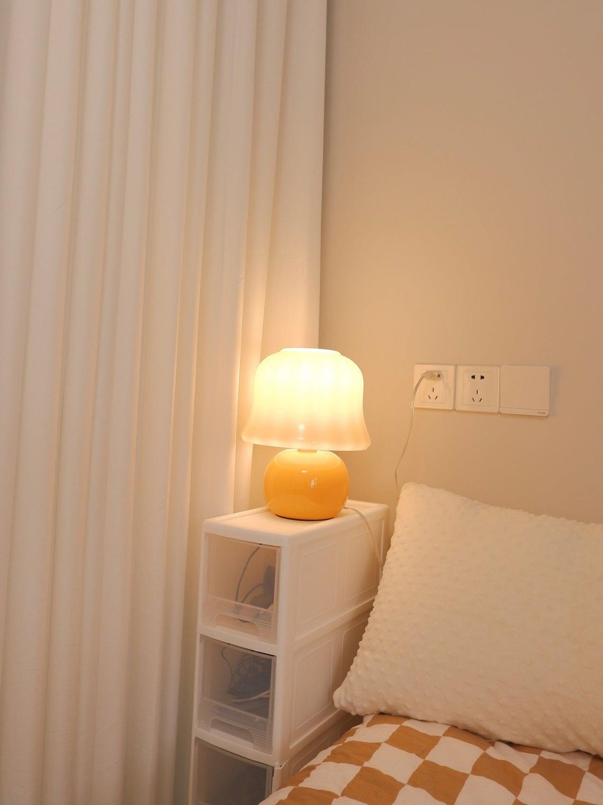 Holg ceramiczna lampa stołowa
