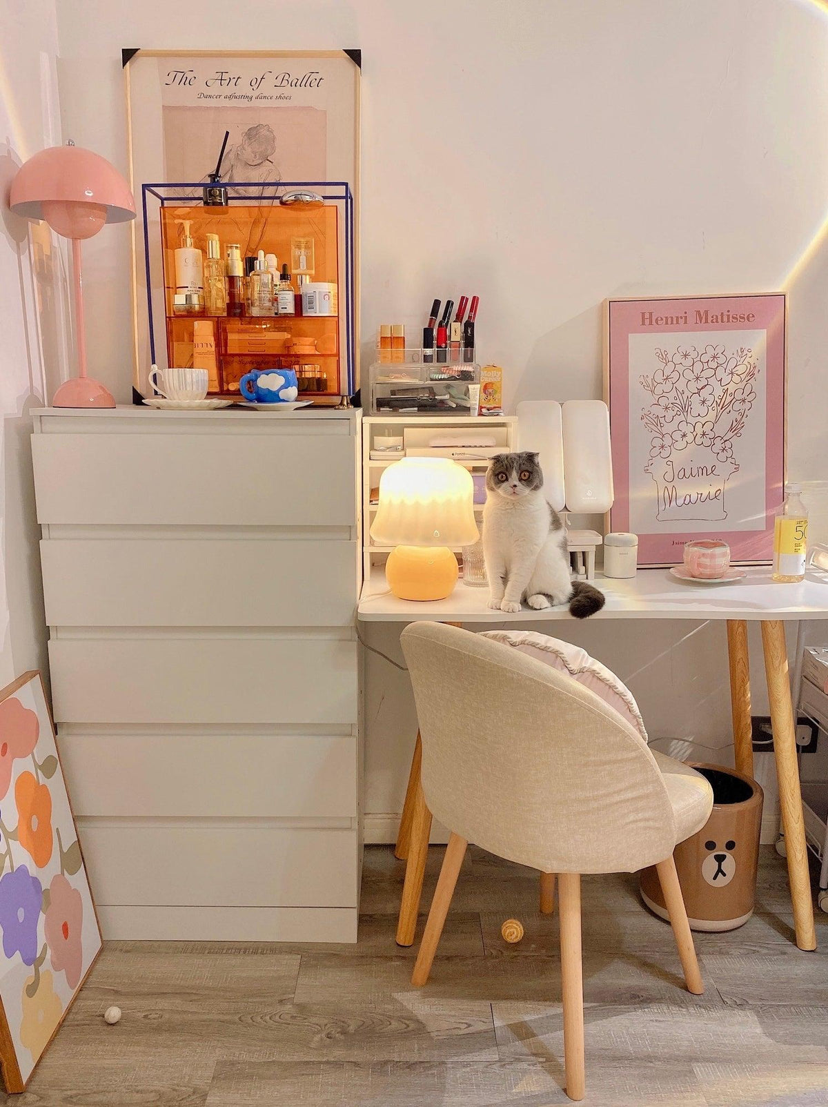 Holg ceramiczna lampa stołowa