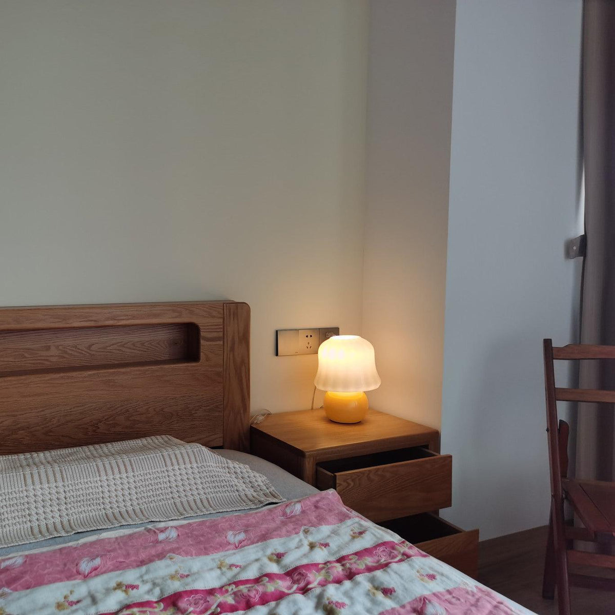 Holg ceramiczna lampa stołowa