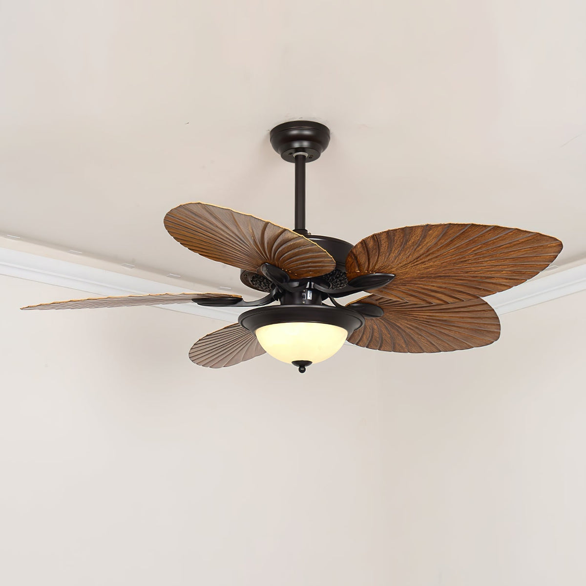 Viraalel wentylator sufitowy z lampą