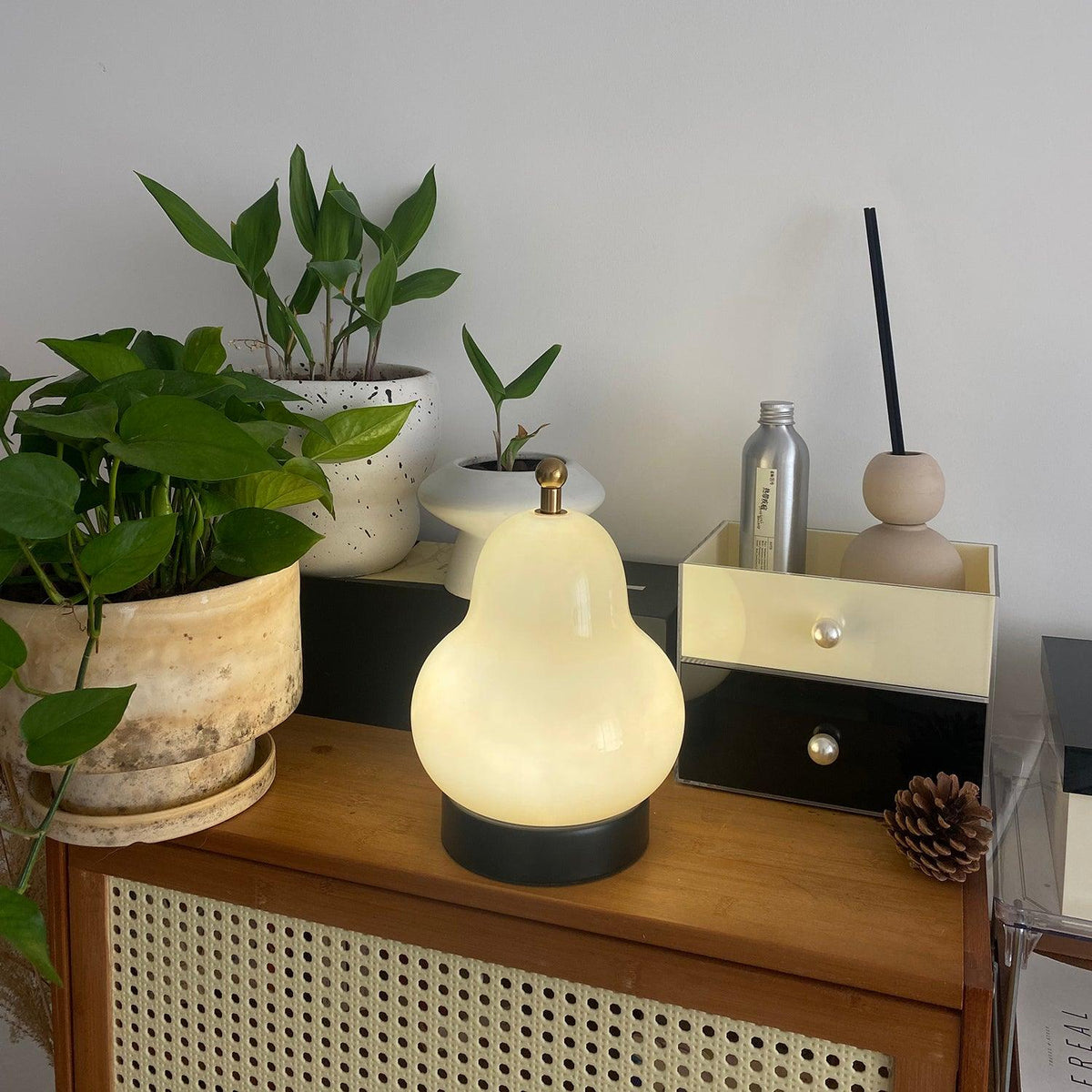 Rivoria lampa stołowa (wbudowana bateria)
