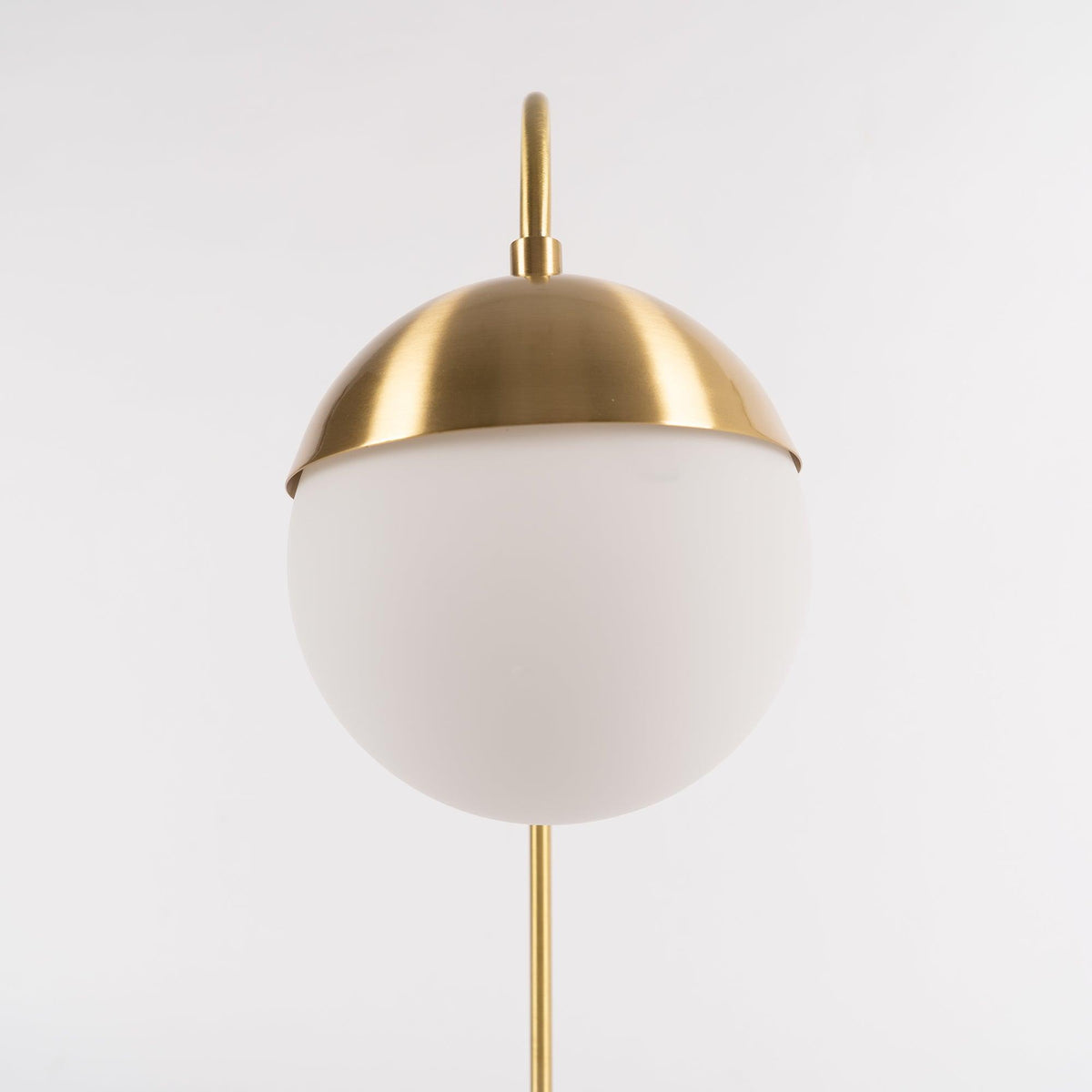 Irenas lampa stołowa w stylu luxury