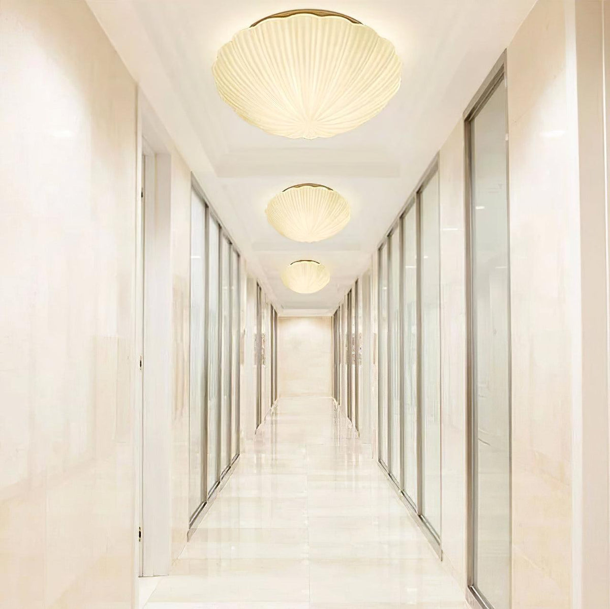 Elo lampa sufitowa w kształcie żeberkowanej muszli, elegancka