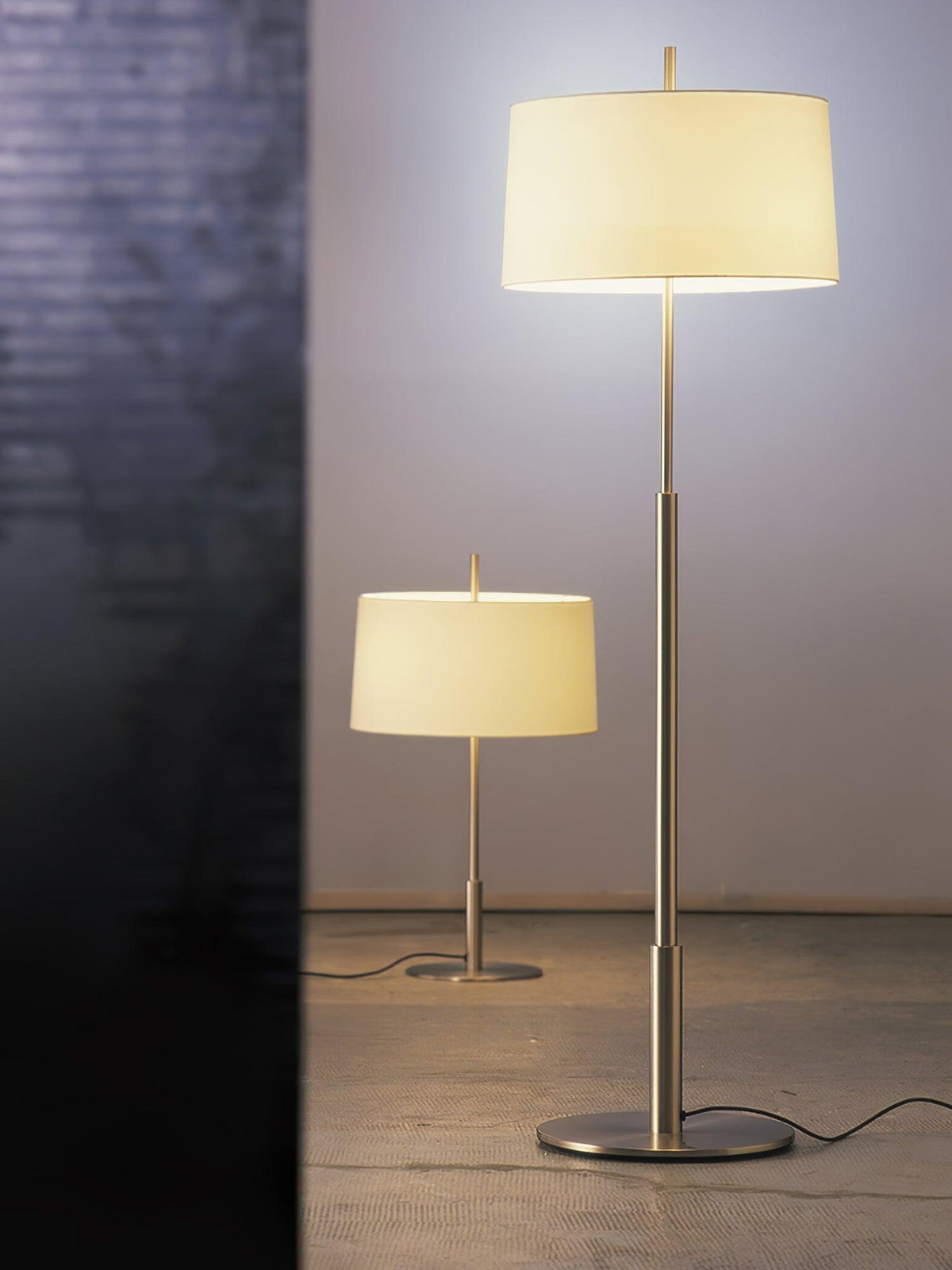 Lioreia lampa stołowa