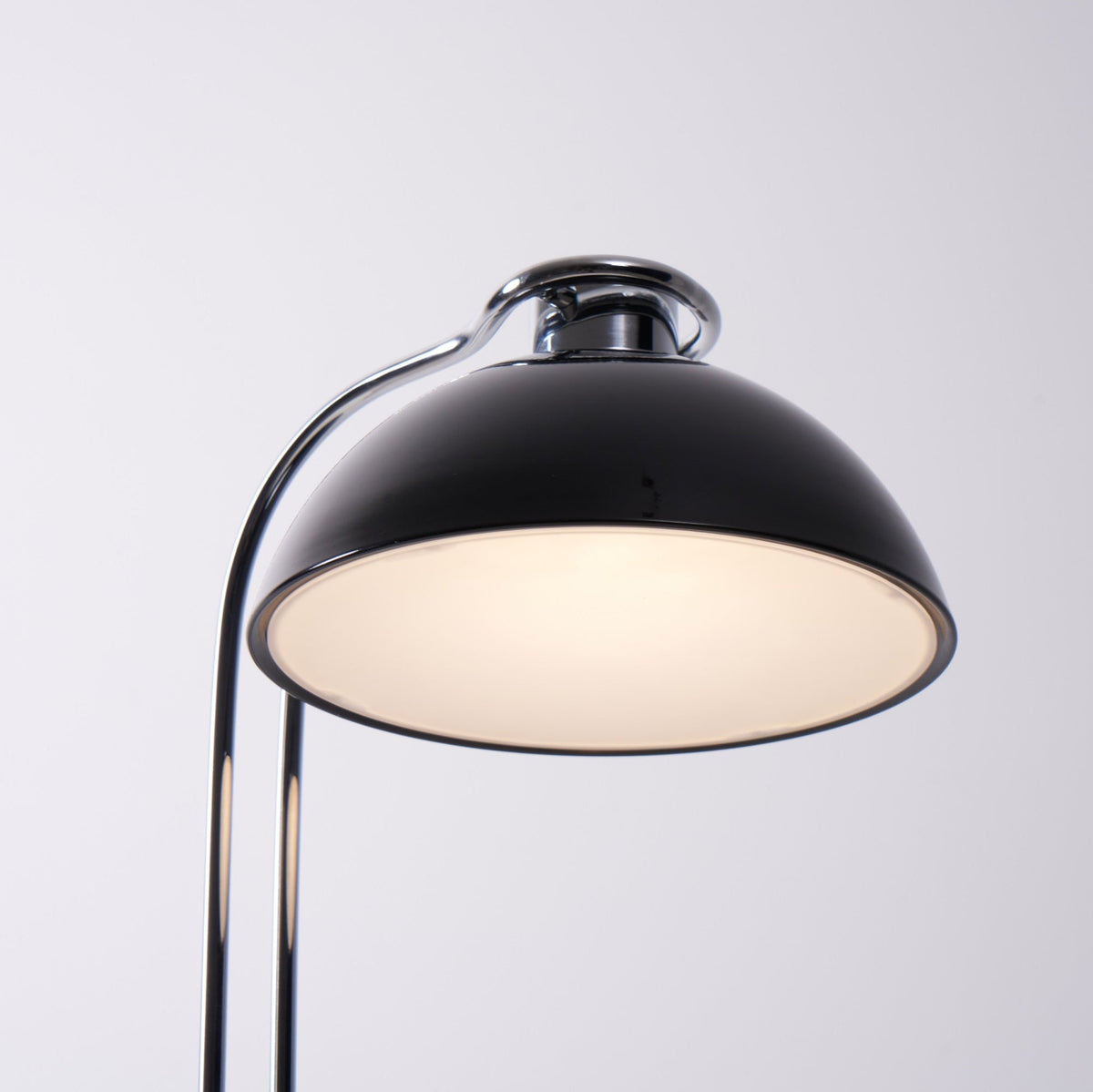 Lucanella nowoczesna lampa stołowa z akrylu