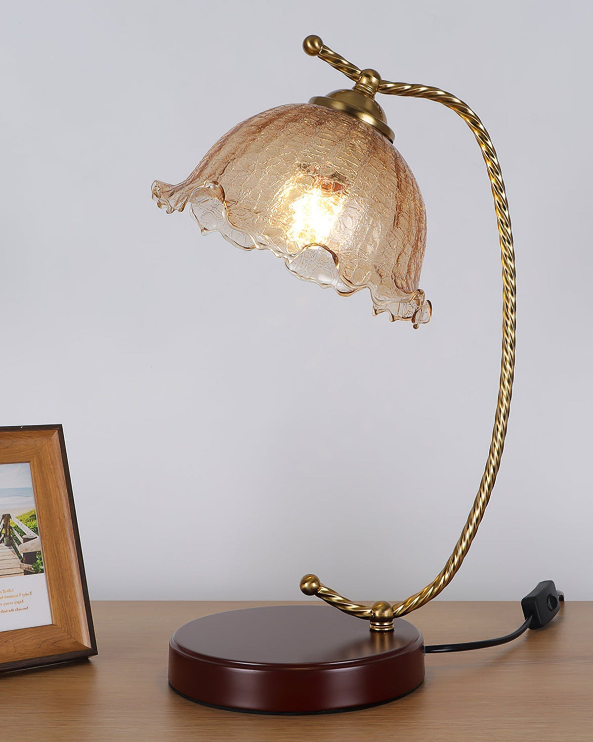 Kostor lampa stołowa