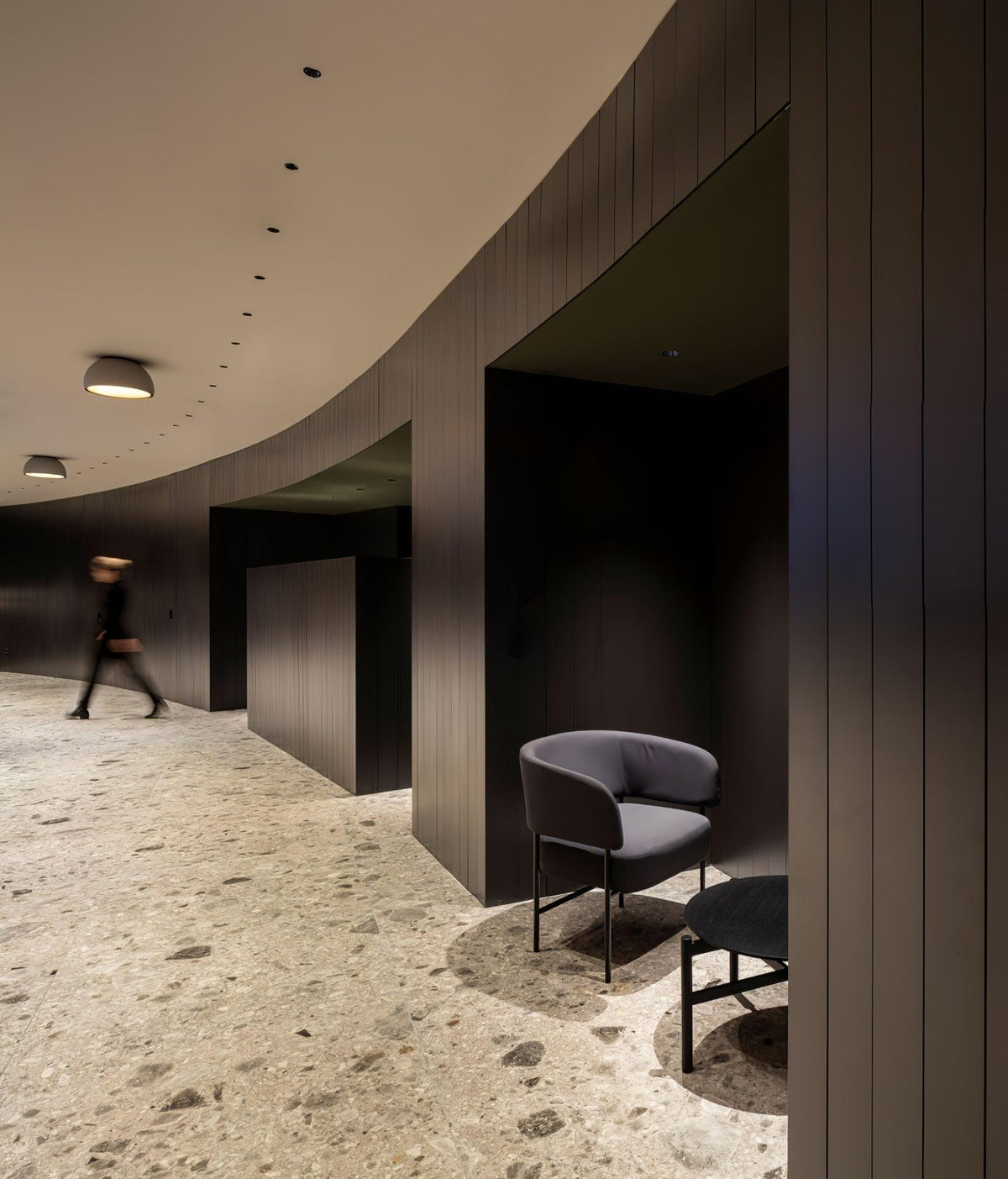 Flanel lampa sufitowa kopuła drewno wewnątrz ciepła nowoczesna minimalistyczna salon | Cielum